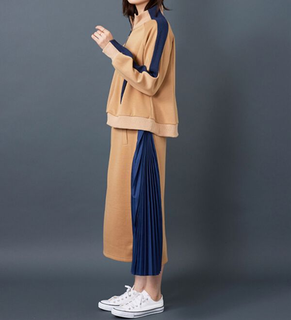 BELLUNA（ベルーナ）の「【Ｌａｇｒｉｌｕａ】配色ライン使いコクーンジャケット（その他ジャケット）」｜詳細画像