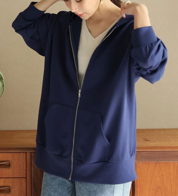 A HAPPY MARILYN（アハッピーマリリン）の「【Ｌ～６Ｌ】なめらかさらり美人なダンボールジップパーカースウェット（パーカー）」｜ネイビー