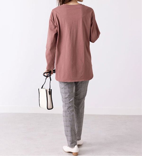 BELLUNA（ベルーナ）の「キレイ見え綿１００％素材ロゴプルオーバー（カットソー）」｜詳細画像