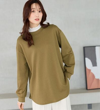 BELLUNA（ベルーナ）の「吸湿発熱ポンチ素材ゆったりチュニック（カットソー）」
