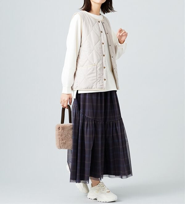 BELLUNA（ベルーナ）の「【洗える！】裏ファー素材中わたキルトベスト（ベスト）」｜詳細画像