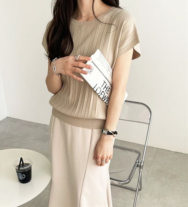 GeeRA（ジーラ）の「プリーツ編フレンチスリーブリブトップス（ニット・セーター）」｜詳細画像