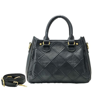 BELLUNA（ベルーナ）の「＜エスタシオン＞牛革２ＷＡＹショルダー（ショルダーバッグ）」