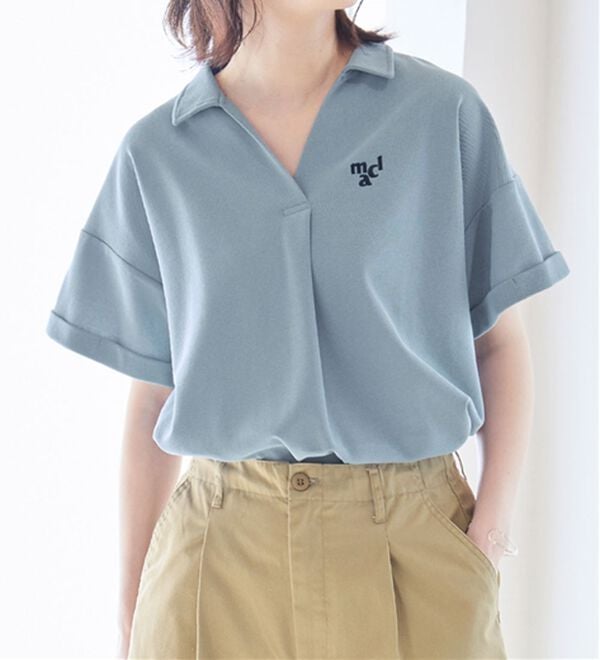 Viola e Viola（ヴィオラ エ ヴィオラ）の「【ｍａｒｉｅ　ｃｌａｉｒｅ　ＳＰＯＲＴ】スキッパーポロチュニック（チュニック）」｜詳細画像