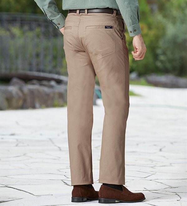 「＜Ｐ．Ｐ．Ｐ．&times;コムルヴァン・オム＞適度なゆとりのスタイルアップチノ（メンズフルレングスパンツ）」｜詳細画像