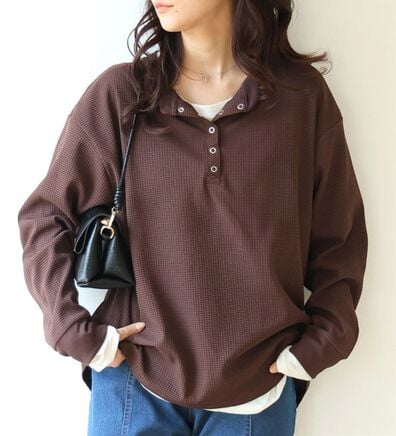 A HAPPY MARILYN（アハッピーマリリン）の「【大きいサイズ】【Ｌ～８Ｌ】着心地さらり　エアドライワッフルヘンリーネックロンＴ（Tシャツ）」