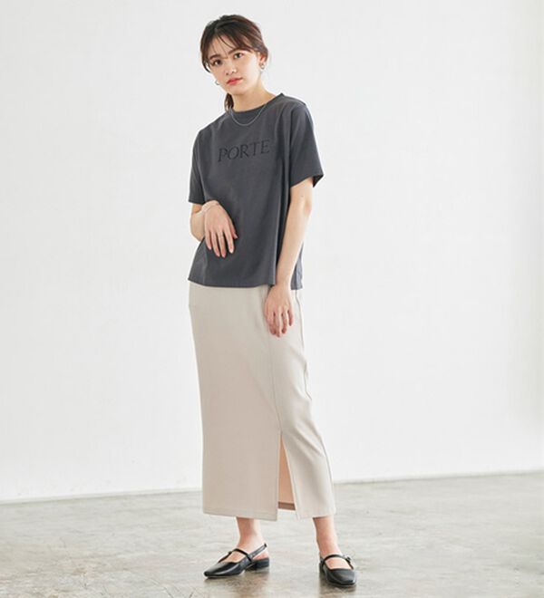 Pierrot（ピエロ）の「【イージーケア】選べるロゴＴシャツ（Tシャツ）」｜詳細画像