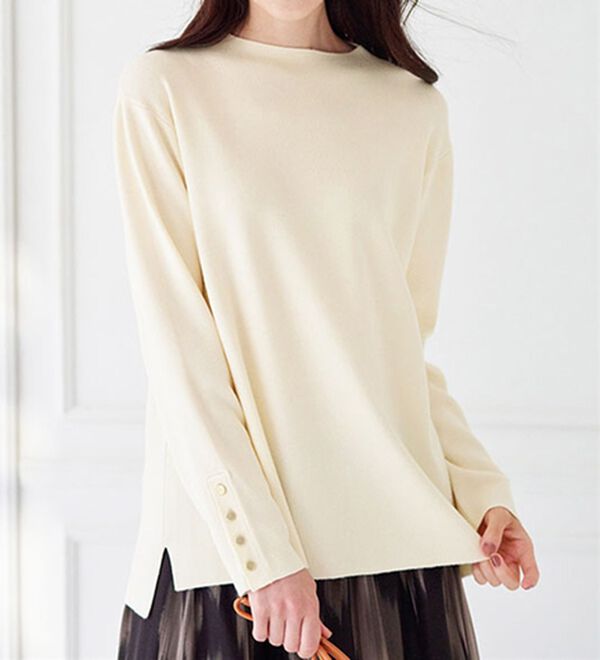 BELLUNA（ベルーナ）の「もちもち袖ボタンニットプルオーバー（ニット・セーター）」｜詳細画像