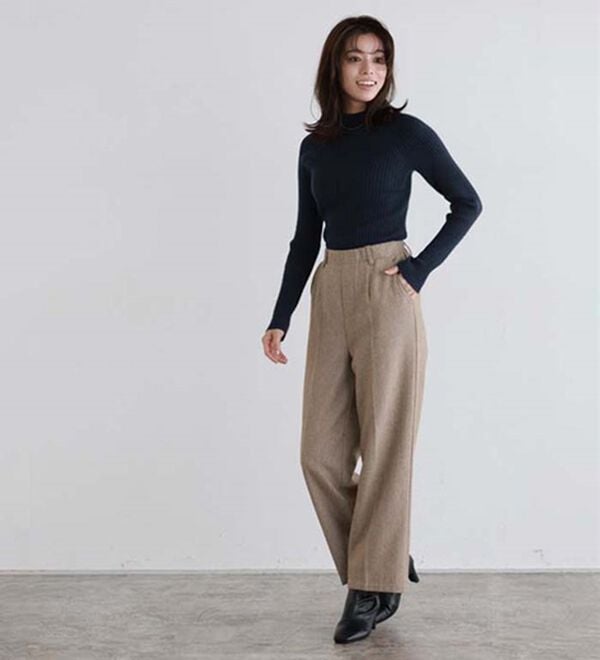 Pierrot（ピエロ）の「着回しストレッチリブハイネックニット（ニット・セーター）」｜詳細画像