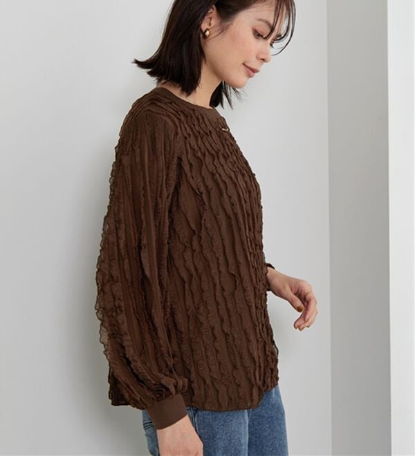 BELLUNA（ベルーナ）の「フリルジャカード素材プルオーバー（カットソー）」｜詳細画像