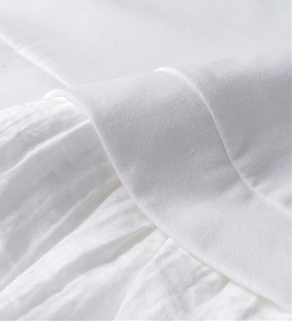 BELLUNA（ベルーナ）の「ギャザー使い異素材切替ふんわりチュニック（チュニック）」｜詳細画像