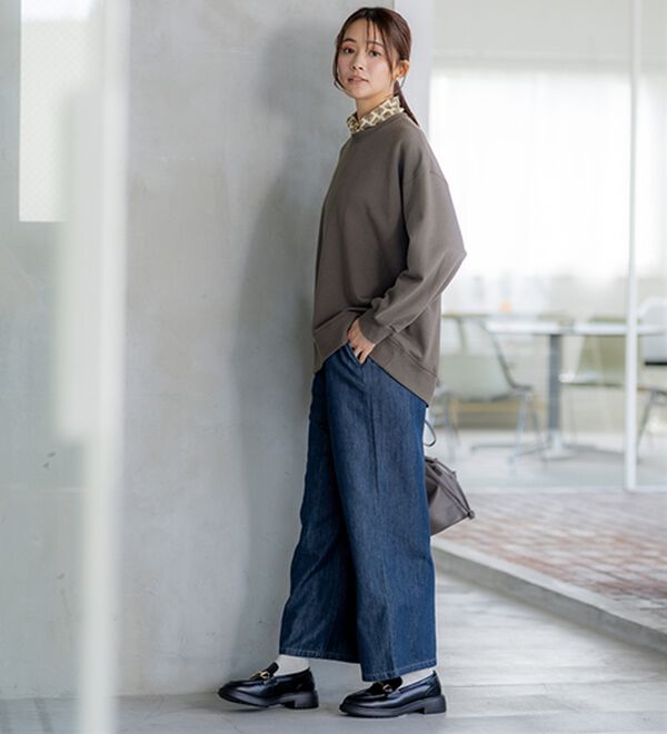 BELLUNA（ベルーナ）の「軽やか綿混！大人サマ見えスウェット（カットソー）」｜詳細画像