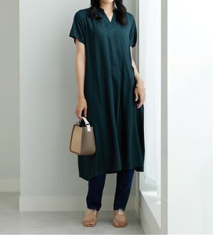 BELLUNA（ベルーナ）の「レーヨン素材スキッパーデザインワンピース（その他ワンピース）」｜モスグリーン