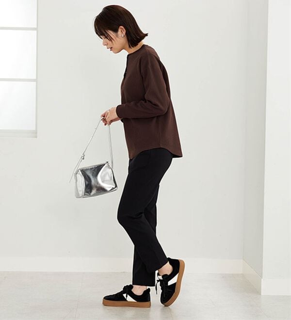 BELLUNA（ベルーナ）の「チノ見えストレッチ素材テーパードパンツ（テーパードパンツ）」｜詳細画像