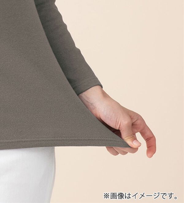 LAVIENNE（ラヴィエンヌ）の「綿１００％吸湿発熱あったかインナー　ハイネックノースリーブインナー（肌着・インナーウェア）」｜詳細画像