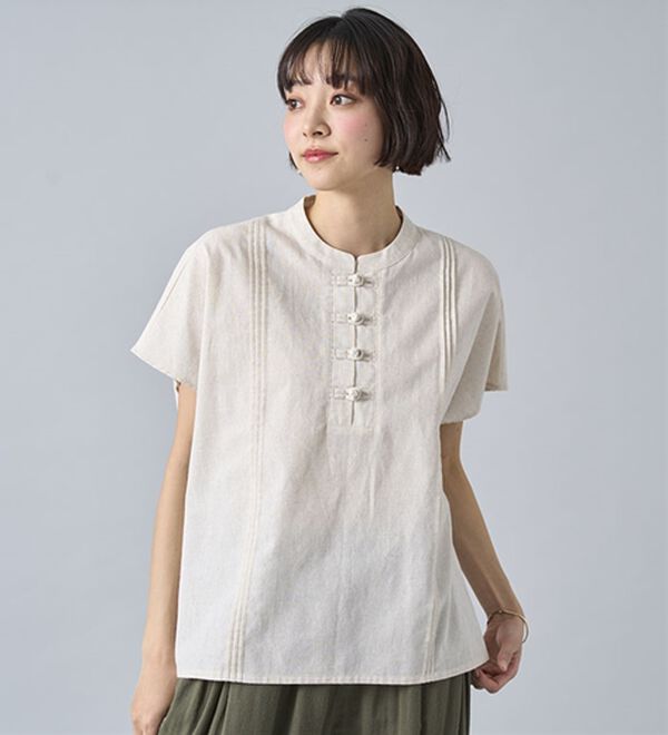 BELLUNA（ベルーナ）の「綿麻素材チャイナボタンゆったりブラウス（ブラウス）」｜詳細画像