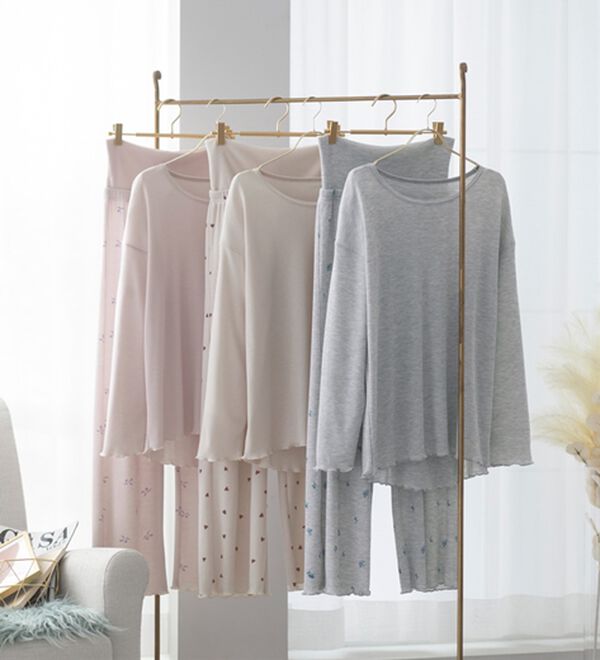 YU'NOW（ユナウ）の「ワッフルプリントルームウエア（パジャマ・ルームウェア）」｜詳細画像