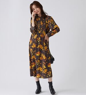 BELLUNA（ベルーナ）の「ビンテージ柄ピンタック使いワンピース（その他ワンピース）」｜イエロー系花柄