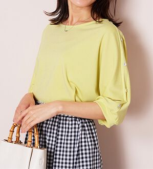 BELLUNA（ベルーナ）の「ラメ調肩ボタンデザインプルオーバー（カットソー）」｜イエロー