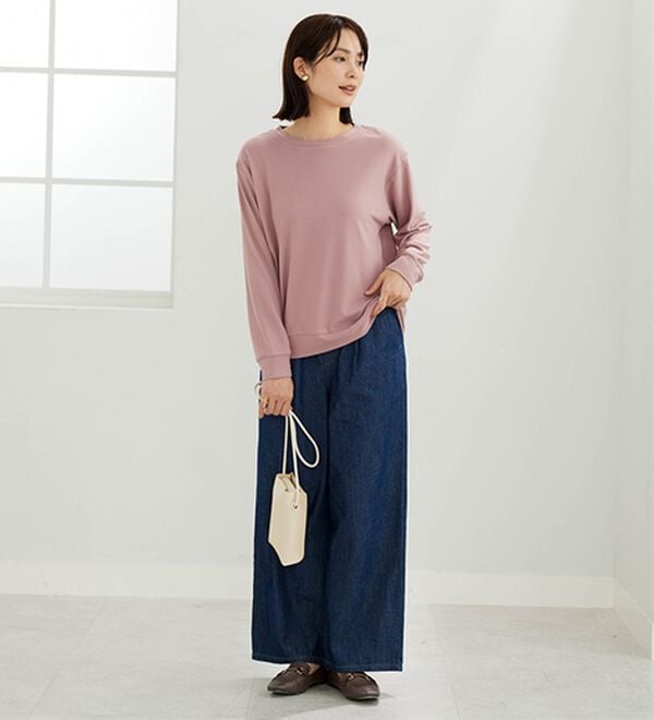 BELLUNA（ベルーナ）の「マシュマロタッチふんわり起毛素材プルオーバー（カットソー）」｜詳細画像