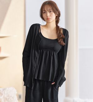 YU'NOW（ユナウ）の「カップ付ワッフルキャミソールルームウエア３点セット（パジャマ・ルームウェア）」｜ブラック