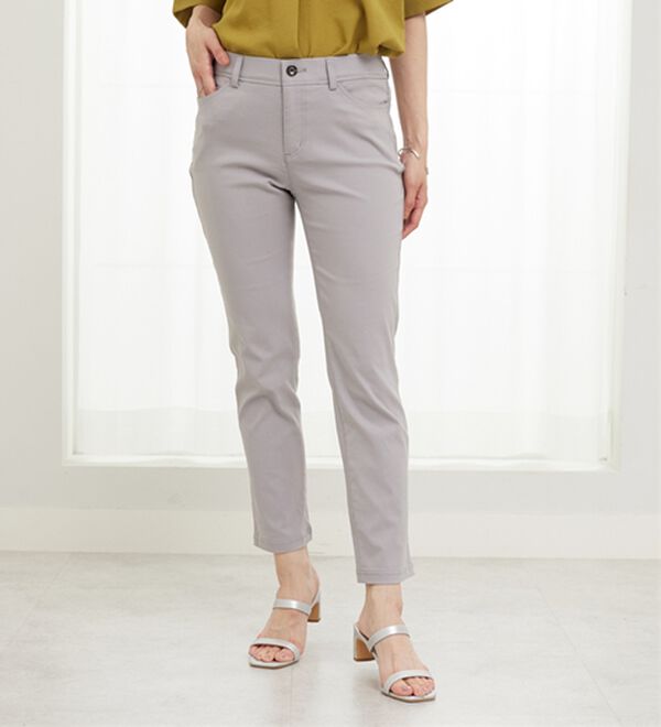 BELLUNA（ベルーナ）の「美脚ストレッチ麻入りアンクルパンツ（クロップドパンツ）」｜詳細画像