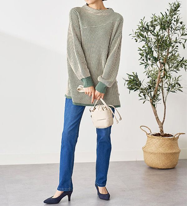 BELLUNA（ベルーナ）の「ボタン使いストライプジャカード切替ニットチュニック（チュニック）」｜詳細画像