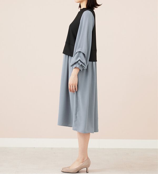 BELLUNA（ベルーナ）の「袖タックデザイン異素材切替ワンピース（その他ワンピース）」｜詳細画像