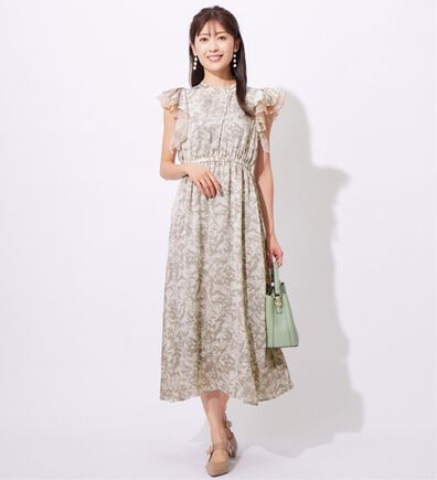 alotta（アロッタ）の「ラッフルスリーブニュアンスワンピ【イエべ・ブルべ】（その他ワンピース）」