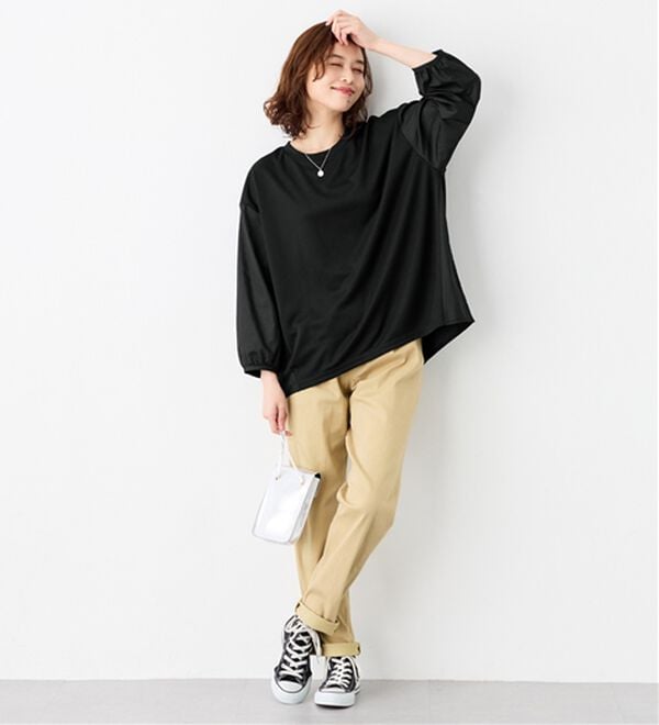 Viola e Viola（ヴィオラ エ ヴィオラ）の「なめらかポンチ異素材切替フレアートップス（カットソー）」｜詳細画像