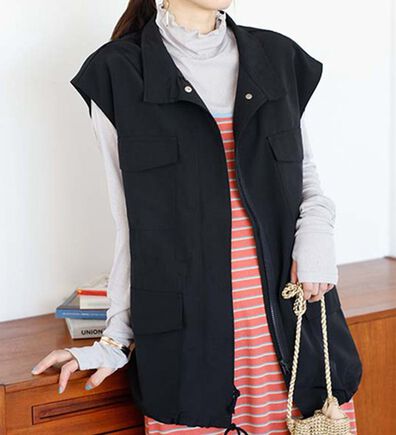 GeeRA（ジーラ）の「スタンドカラーミリタリーベスト（ベスト）」