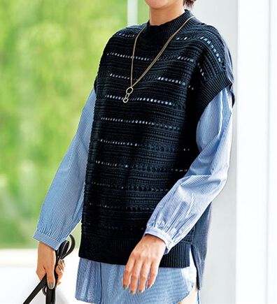 BELLUNA（ベルーナ）の「透かし編ハイネックゆったりニットベスト（ベスト）」