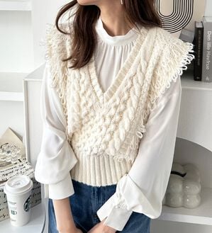 GeeRA（ジーラ）の「フリンジニットベスト（ベスト）」｜詳細画像