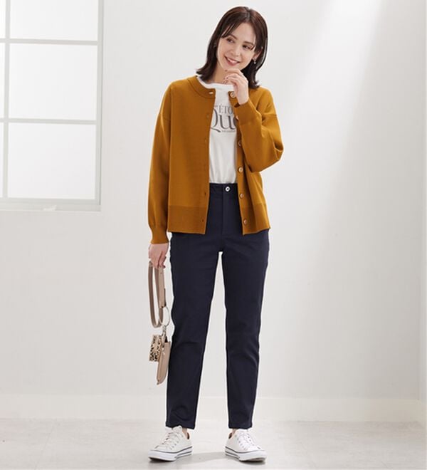 BELLUNA（ベルーナ）の「サラリ快適！蓄熱綿サテンストレッチカラーパンツ（フルレングスパンツ）」｜詳細画像