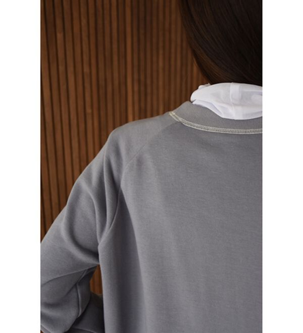 BELLUNA（ベルーナ）の「華奢見せ！しっかり綿混裏毛素材トレーナー（トレーナー・スウェット）」｜詳細画像