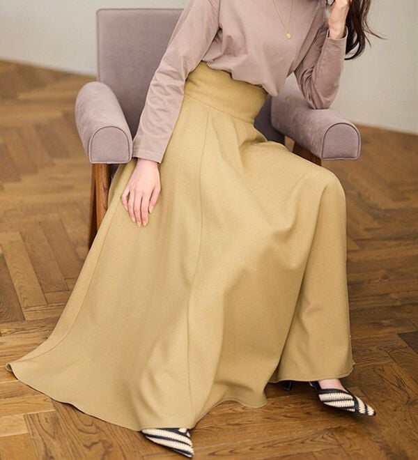 RANAN（ラナン）の「フレアーシルエットハイウエストスカート（ロングスカート）」｜詳細画像