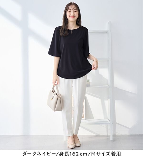 alotta（アロッタ）の「【接触冷感】パールデザイン５分袖Ｔシャツブラウス（ブラウス）」｜詳細画像