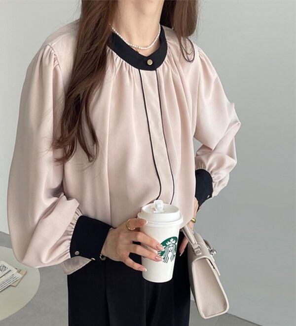 GeeRA（ジーラ）の「前後２ＷＡＹバイカラーブラウス（ブラウス）」｜詳細画像