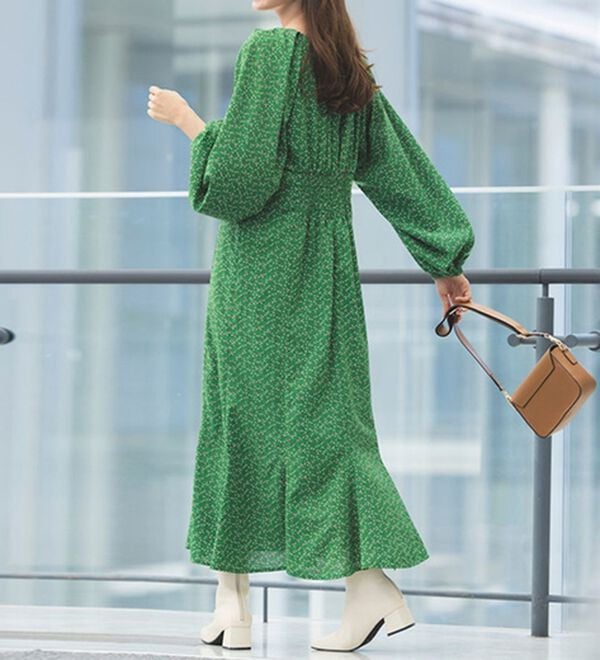 RANAN（ラナン）の「小花柄プリントマーメイドワンピース（プリントワンピース）」｜詳細画像