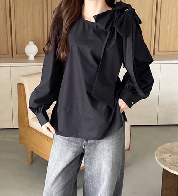 GeeRA（ジーラ）の「【YOUING.】ショルダーリボンブラウス（ブラウス）」｜詳細画像