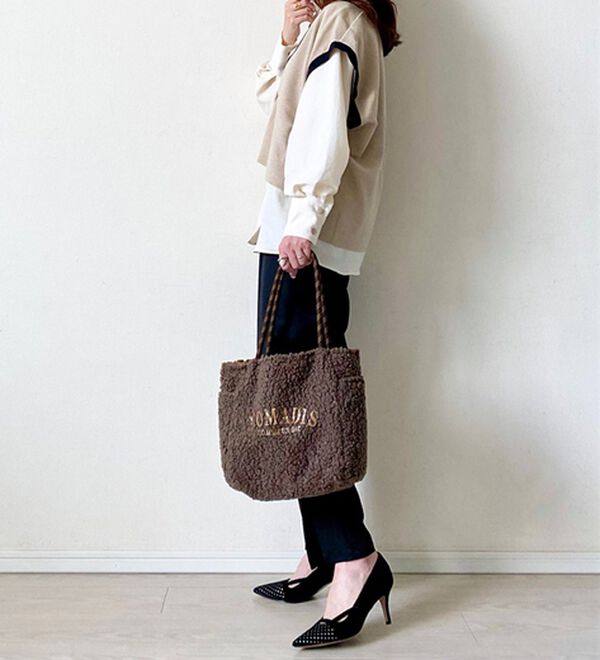 BELLUNA（ベルーナ）の「【低身長さん向け】重ねて可愛い配色ニットベスト（ベスト）」｜詳細画像