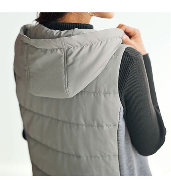 BELLUNA（ベルーナ）の「細見え中わたキルト切替ロングベスト（中わたコート・ベスト）」｜詳細画像