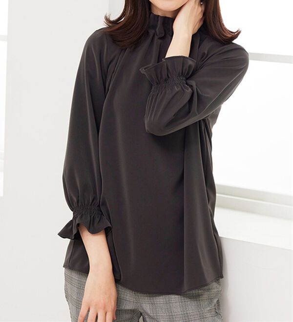 BELLUNA（ベルーナ）の「着脱楽々！タックデザインブラウス（ブラウス）」｜詳細画像