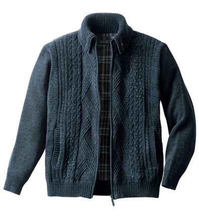 「暖かさにこだわる紳士のニットジャケット（メンズルームウェア）」