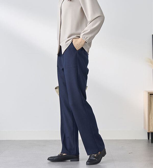 BELLUNA（ベルーナ）の「きれいめベイカーストレートパンツ（フルレングスパンツ）」｜詳細画像