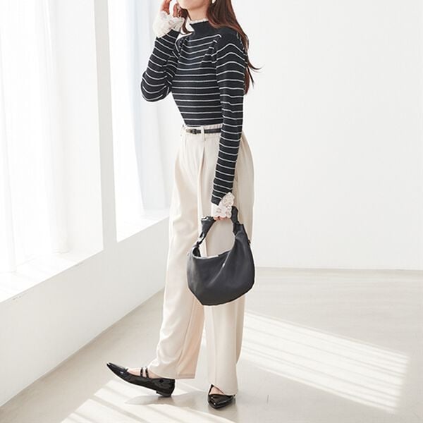 GeeRA（ジーラ）の「大人可愛い！レースが上品なハイネックニット（ニット・セーター）」｜詳細画像