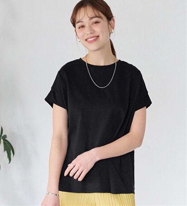 Viola e Viola（ヴィオラ エ ヴィオラ）の「脱普通！すっきり見え大人の上品Ｔシャツ（Tシャツ）」｜ブラック