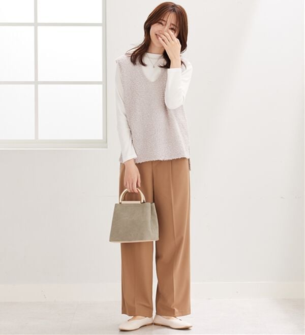 BELLUNA（ベルーナ）の「テープヤーンVネックニットベスト（ベスト）」｜詳細画像