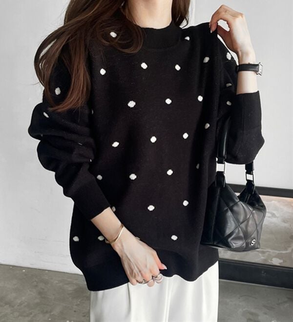 GeeRA（ジーラ）の「ドット柄ニットプルオーバー（ニット・セーター）」｜詳細画像