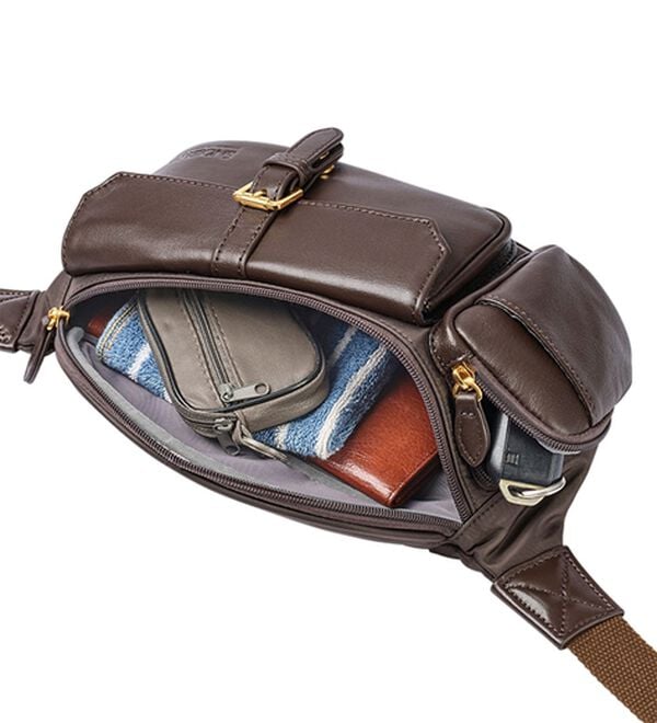 「＜スノビスト＞シープスキン使いの軽量ウエストバッグ（メンズボディバッグ・ウエストポーチ）」｜詳細画像